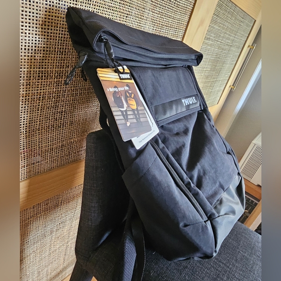 THULE Paramount Laptop Backpack 24L - Picture 5 of 9